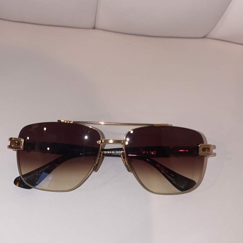 DITA GRAND-EVO ONE.  Only wore a couple times, in great condition.  Clr- Gld/Brn